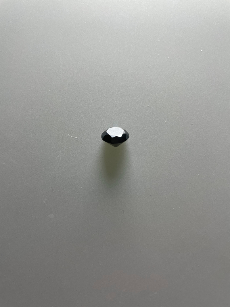 schwarzer diamant1